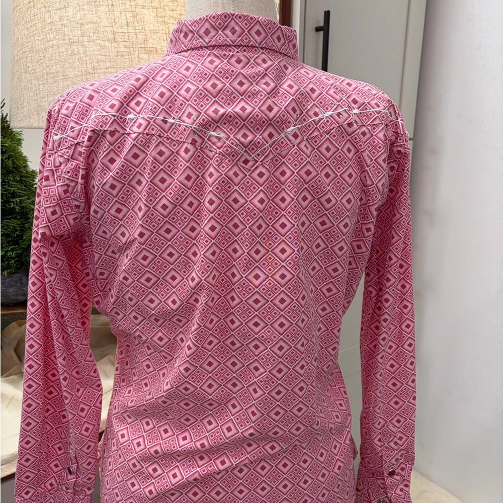 Pink Diamond Pattern Button Down Shirt - image 2
